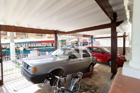 Casa à venda com 130m², 3 quartos e 2 vagas Casa à venda com 130m², 3 quartos e 2 vagasGaragem