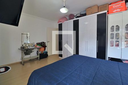 Casa à venda com 186m², 3 quartos e 4 vagasQuarto 2 - Suíte 2