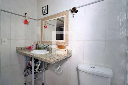 Casa à venda com 186m², 3 quartos e 4 vagasBanheiro da Suíte 1