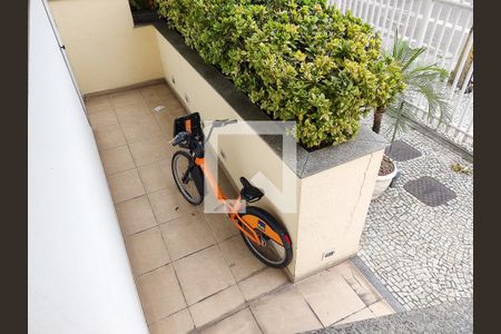 Apartamento à venda com 70m², 2 quartos e 1 vagaFachada e portaria