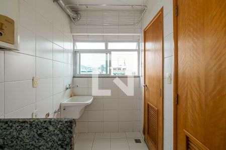 Apartamento à venda com 70m², 2 quartos e 1 vagaÁrea de Serviço