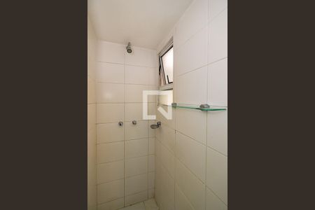 Apartamento à venda com 70m², 2 quartos e 1 vagaBanheiro Corredor