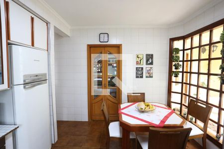 Casa à venda com 540m², 3 quartos e 6 vagasCozinha