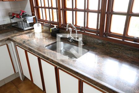 Casa à venda com 540m², 3 quartos e 6 vagasCozinha