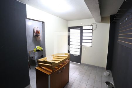 Casa à venda com 540m², 3 quartos e 6 vagasQuarto de Serviço