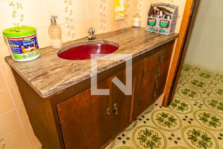 Casa à venda com 282m², 3 quartos e 4 vagas Casa à venda com 282m², 3 quartos e 4 vagasLavabo