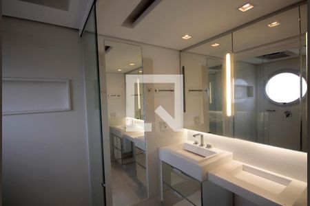 Apartamento à venda com 200m², 3 quartos e 3 vagasSuíte 3