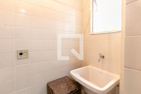 Apartamento à venda com 70m², 3 quartos e 1 vaga Apartamento à venda com 70m², 3 quartos e 1 vagaÁrea de Serviço