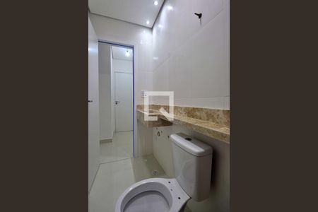 Apartamento à venda com 144m², 2 quartos e 2 vagasBanheiro da Suíte 1