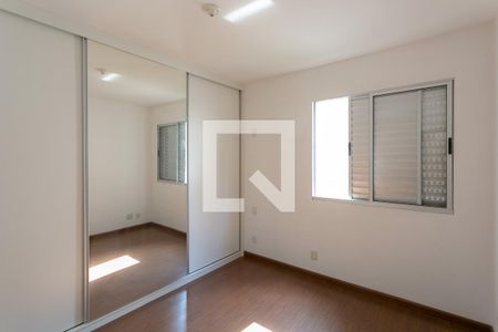 Apartamento à venda com 70m², 3 quartos e 2 vagas Apartamento à venda com 70m², 3 quartos e 2 vagasQuarto 3 - Suíte