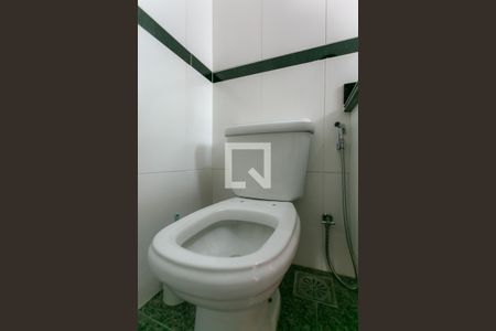 Apartamento à venda com 70m², 3 quartos e 2 vagas Apartamento à venda com 70m², 3 quartos e 2 vagasBanheiro da Suíte 2