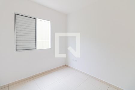 Quarto de casa para alugar com 1 quarto, 33m² em Vila Germinal, São Paulo
