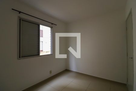 Quarto 1 de apartamento para alugar com 2 quartos, 47m² em Vila Indiana, Taboão da Serra