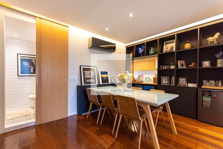 Sala de apartamento para alugar com 2 quartos, 140m² em Icaraí, Niterói