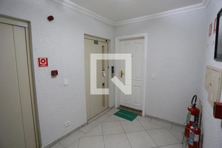 Apartamento à venda com 240m², 2 quartos e 2 vagasHall de Entrada