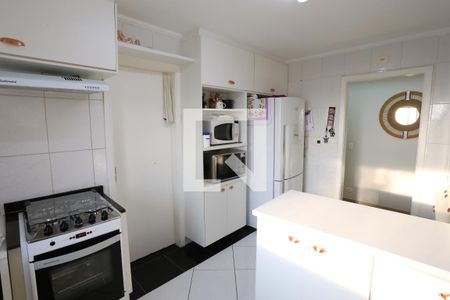 Apartamento à venda com 240m², 2 quartos e 2 vagasCozinha