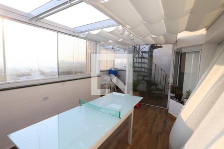 Apartamento à venda com 240m², 2 quartos e 2 vagasVaranda