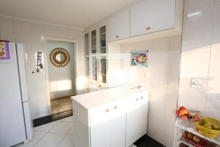 Apartamento à venda com 240m², 2 quartos e 2 vagasCozinha