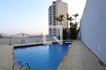 Apartamento à venda com 240m², 2 quartos e 2 vagasÁrea comum - Piscina