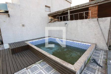 Apartamento à venda com 240m², 2 quartos e 2 vagasCobertura - Piscina