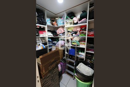 Apartamento à venda com 240m², 2 quartos e 2 vagasQuarto de Serviço