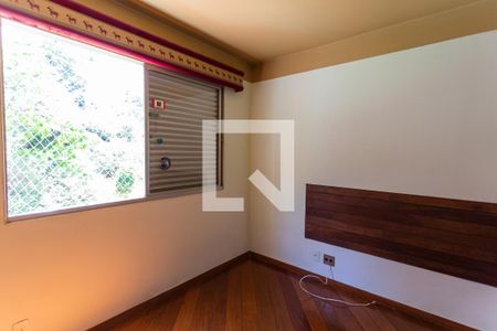 Apartamento à venda com 120m², 4 quartos e 2 vagas Apartamento à venda com 120m², 4 quartos e 2 vagasQuarto 3