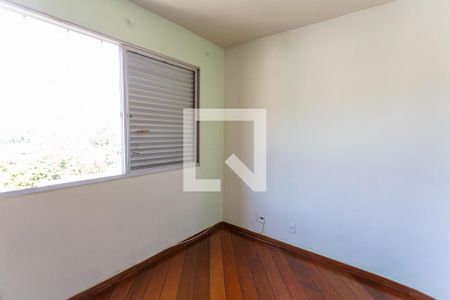 Apartamento à venda com 120m², 4 quartos e 2 vagas Apartamento à venda com 120m², 4 quartos e 2 vagasQuarto 2