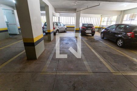 Apartamento à venda com 120m², 4 quartos e 2 vagas Apartamento à venda com 120m², 4 quartos e 2 vagasGaragem