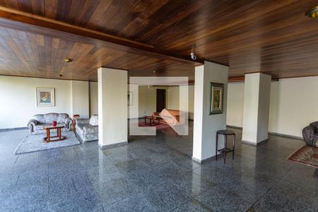 Apartamento à venda com 120m², 4 quartos e 2 vagas Apartamento à venda com 120m², 4 quartos e 2 vagasHall de Entrada