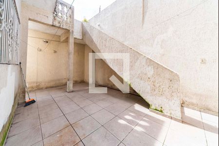 Casa para alugar com 280m², 3 quartos e 2 vagasQuintal Fundos