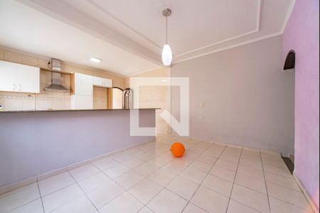 Casa para alugar com 280m², 3 quartos e 2 vagasCopa