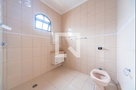 Casa para alugar com 280m², 3 quartos e 2 vagasBanheiro do Quarto 1