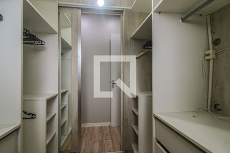 Casa à venda com 120m², 3 quartos e 2 vagasCloset da Suite