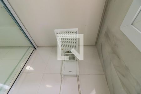 Casa à venda com 120m², 3 quartos e 2 vagasDetalhe do Banheiro da Suíte