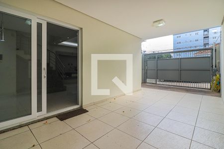 Casa à venda com 120m², 3 quartos e 2 vagasGaragem