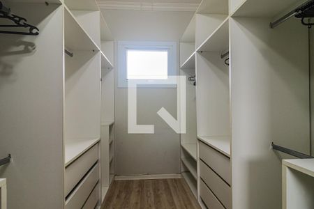 Casa à venda com 120m², 3 quartos e 2 vagasCloset da Suite
