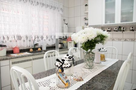 Casa à venda com 170m², 3 quartos e 2 vagasCozinha 1