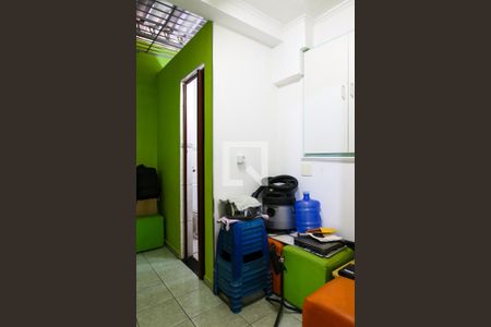 Casa à venda com 128m², 3 quartos e 2 vagas Casa à venda com 128m², 3 quartos e 2 vagasEscritorio