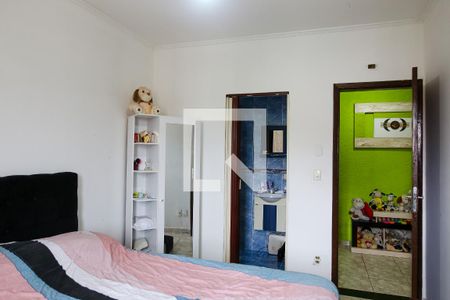 Casa à venda com 128m², 3 quartos e 2 vagas Casa à venda com 128m², 3 quartos e 2 vagasSuite