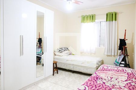 Casa à venda com 128m², 3 quartos e 2 vagas Casa à venda com 128m², 3 quartos e 2 vagasQuarto 2