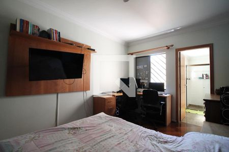 Casa à venda com 192m², 3 quartos e 3 vagasQuarto 2 - Suíte