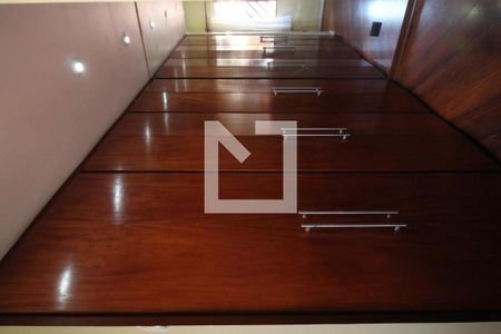 Casa à venda com 192m², 3 quartos e 3 vagasCloset da suíte 3