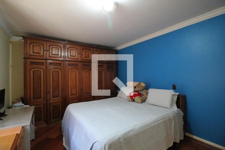 Casa à venda com 192m², 3 quartos e 3 vagasQuarto Suíte