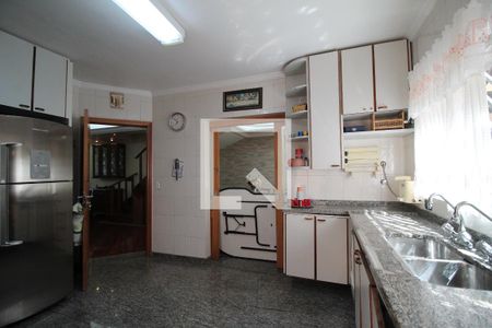 Casa à venda com 192m², 3 quartos e 3 vagasCozinha