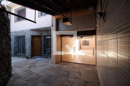 Casa à venda com 192m², 3 quartos e 3 vagasGaragem