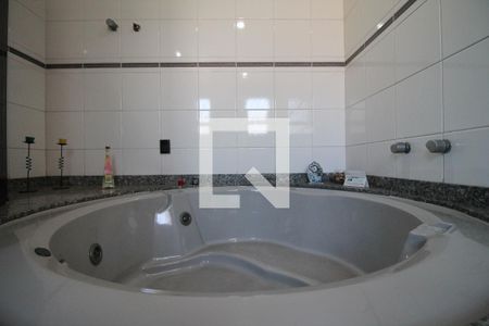 Casa à venda com 192m², 3 quartos e 3 vagasBanheiro da Suíte 3