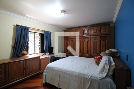 Casa à venda com 192m², 3 quartos e 3 vagasQuarto Suíte