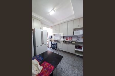 Apartamento à venda com 101m², 3 quartos e 2 vagas Apartamento à venda com 101m², 3 quartos e 2 vagasCozinha