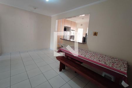 Casa à venda com 182m², 3 quartos e 2 vagas Casa à venda com 182m², 3 quartos e 2 vagasSala de Jantar