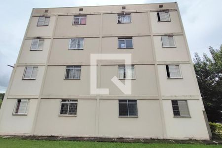 Apartamento à venda com 54m², 2 quartos e 1 vaga Apartamento à venda com 54m², 2 quartos e 1 vagaFachada do bloco